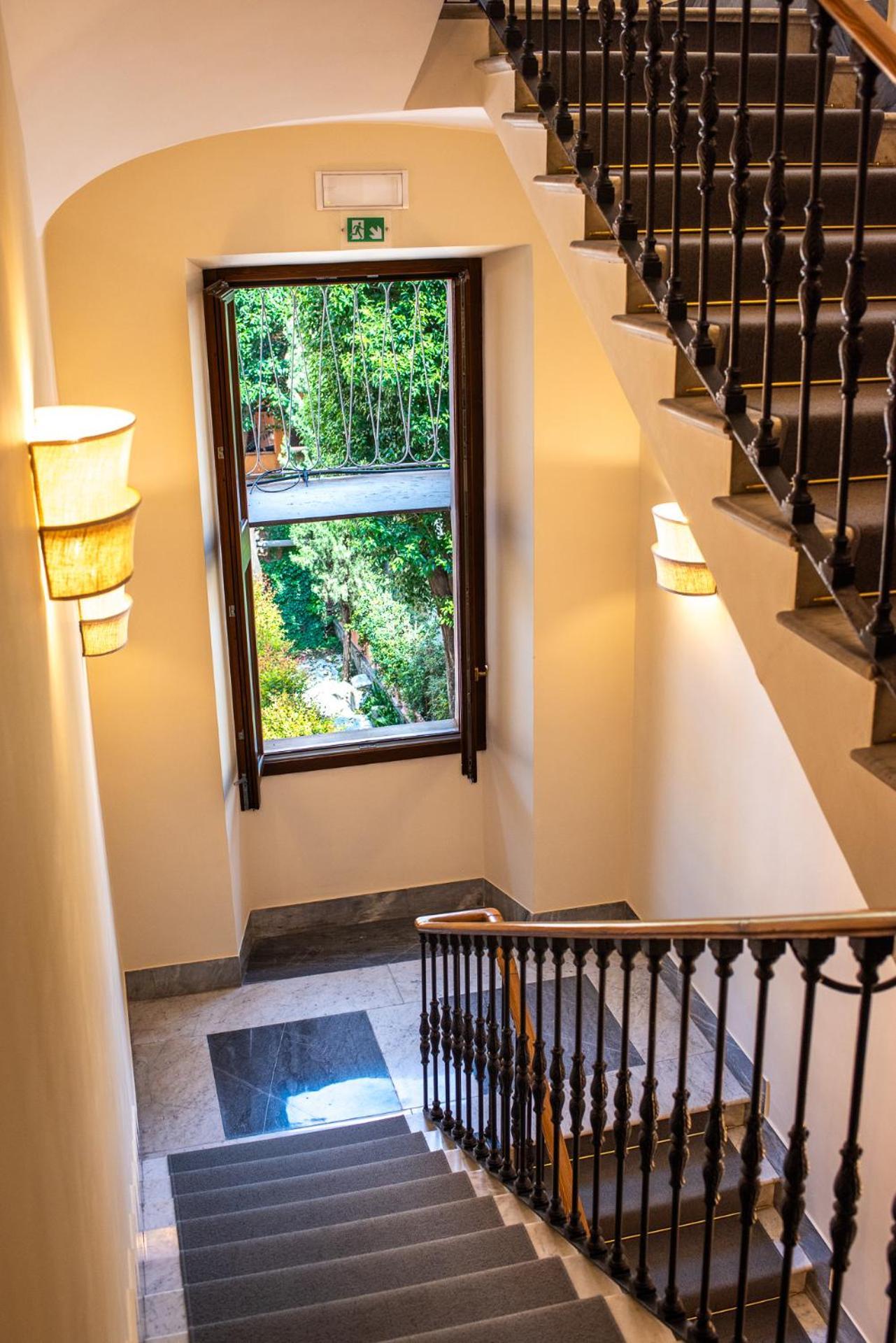 Sentho Roma Hotel ภายนอก รูปภาพ